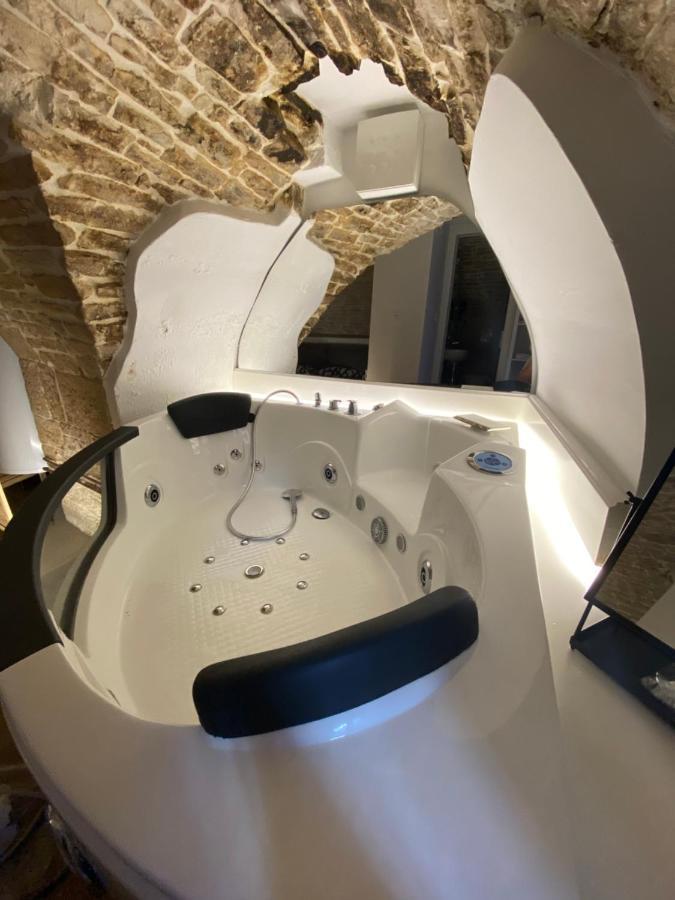 Suite Spa Of Dreams Bitonto Εξωτερικό φωτογραφία